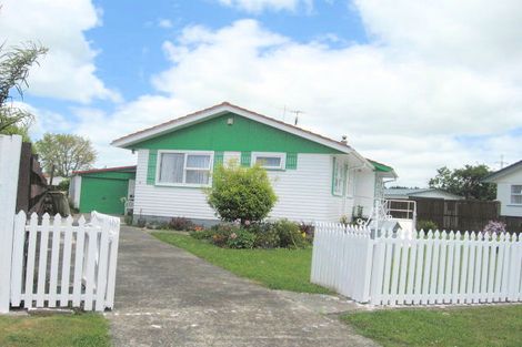 Photo of property in 66 Tatariki Street, Rosehill, Papakura, 2113