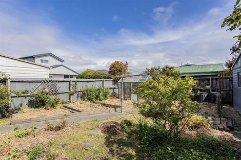 Photo of property in 53 Maces Road, Bromley, Christchurch, 8062