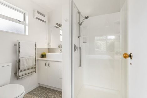 Photo of property in 11 Herbert Drive, Whangamata, 3620