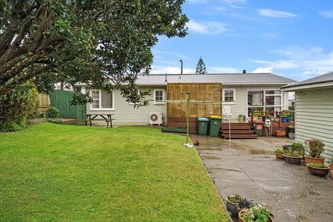 Photo of property in 419 Warspite Avenue, Ascot Park, Porirua, 5024