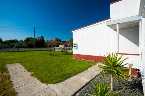 Photo of property in 16 De Lautour Road, Kaiti, Gisborne, 4010