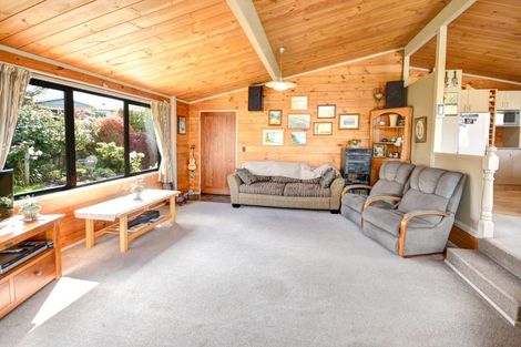 Photo of property in 20 Estuary Crescent, Fairfield, Dunedin, 9018