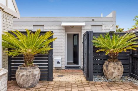 Photo of property in 43a Robertson Street, Glenholme, Rotorua, 3010