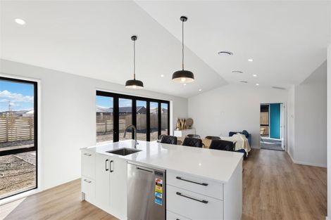 Photo of property in 1 Candlesticks Crescent, Lincoln, 7608