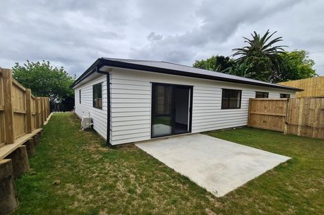 Photo of property in 2/18 Rothwell Street, Dinsdale, Hamilton, 3204