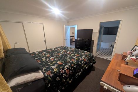 Photo of property in 68 Leighton Avenue, Waiwhetu, Lower Hutt, 5010