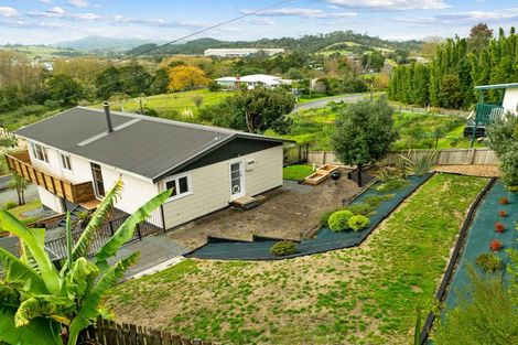 Photo of property in 24 Toetoe Road, Otaika, Whangarei, 0170