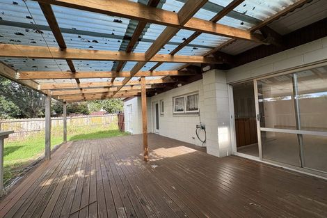 Photo of property in 54 Beechdale Crescent, Pakuranga Heights, Auckland, 2010