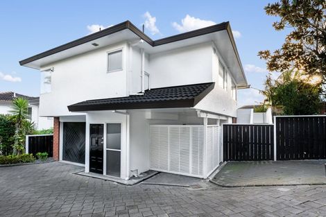 Photo of property in 2/36 Nihill Crescent, Mission Bay, Auckland, 1071