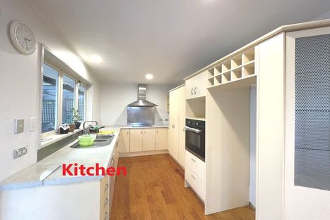 Photo of property in 58 Castleford Street, Green Bay, Auckland, 0604