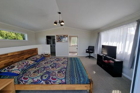Photo of property in 12 Tolhurst Street, Johnsonville, Wellington, 6037