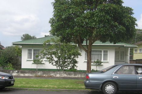 Photo of property in 9 Gifford Avenue, Wesley, Auckland, 1041