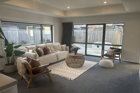 Photo of property in 10 Wheat Street, Jacks Point, Queenstown, 9371