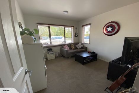 Photo of property in 212 Schnapper Rock Road, Schnapper Rock, Auckland, 0632