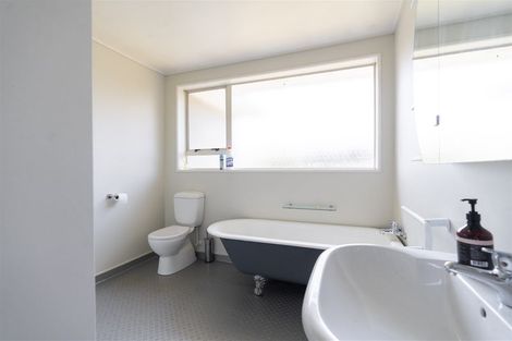 Photo of property in 41 Toko Mouth Road, Milton, 9220