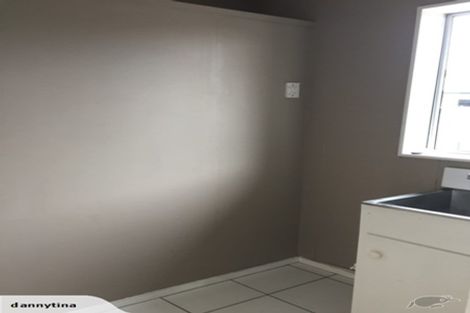 Photo of property in 42 Acacia Street, Kelvin Grove, Palmerston North, 4414