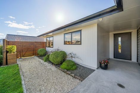 Photo of property in 10 Hopkirk Avenue, Wallaceville, Upper Hutt, 5018
