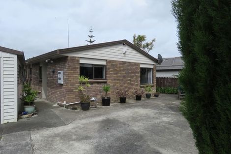 Photo of property in 1/1 Thomas Road, Flat Bush, Auckland, 2019