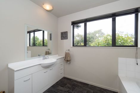 Photo of property in 17 Farm Road, Allenton, Ashburton, 7700