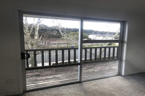 Photo of property in 119 Lynn Road, Bayview, Auckland, 0629