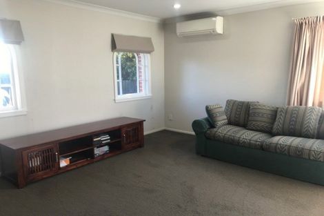 Photo of property in 9 Masham Road, Broomfield, Christchurch, 8042