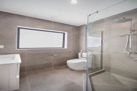 Photo of property in 12 Korowhiti Road, Clarks Beach, 2122