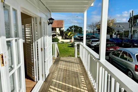 Photo of property in 4 Anne Street, Devonport, Auckland, 0624