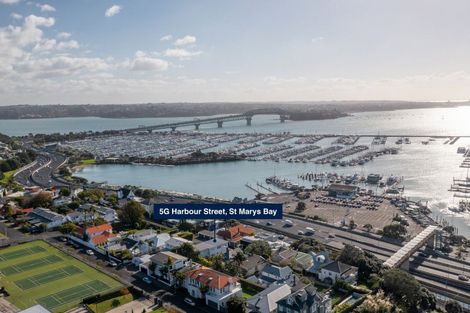 Photo of property in 5g Harbour Street, Saint Marys Bay, Auckland, 1011