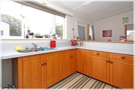 Photo of property in 30 Coley Street, Foxton, 4814