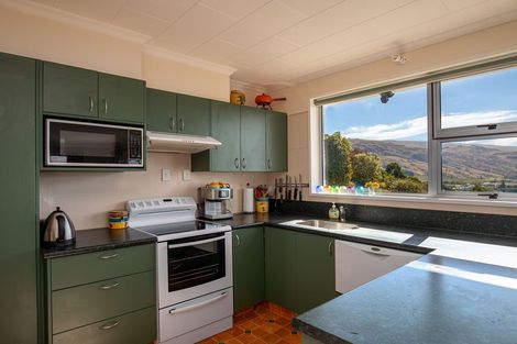 Photo of property in 16 Edinburgh Street, Roxburgh, 9500