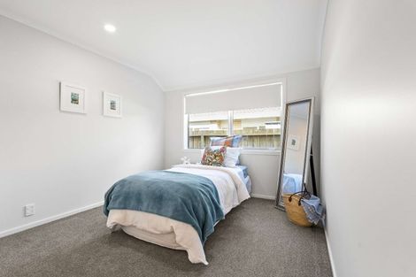 Photo of property in 16 Waru Nui Court, Orewa, 0931