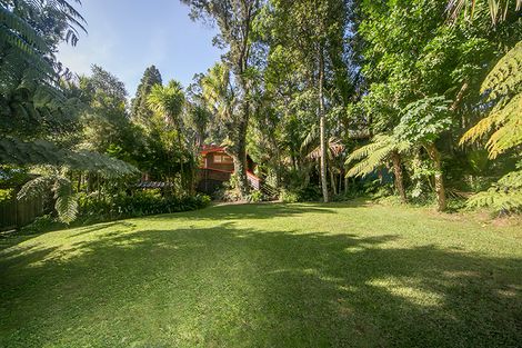 Photo of property in 12 Taraire Road, Titirangi, Auckland, 0604