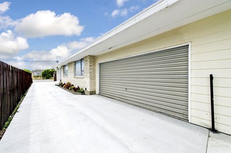 Photo of property in 1/66 Estuary Road, New Brighton, Christchurch, 8061