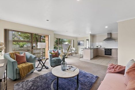 Photo of property in 17a Valley Road, Waiuku, 2123