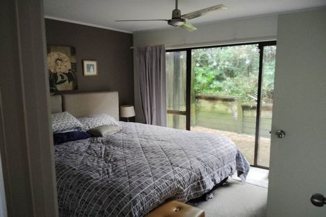 Photo of property in 1/209 East Coast Road, Castor Bay, Auckland, 0620