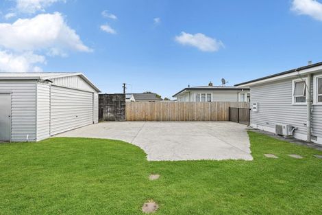 Photo of property in 26 Oxford Street, Fairfield, Hamilton, 3214