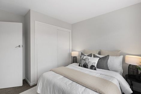 Photo of property in 6 Riverlaw Terrace, Saint Martins, Christchurch, 8022