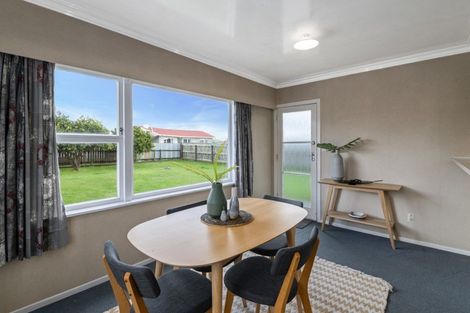 Photo of property in 6 Ross Street, Levin, 5510