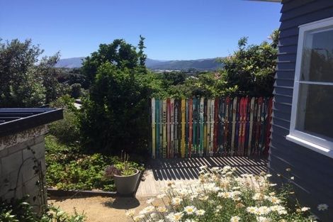 Photo of property in 1 Tainui Street, Raumati Beach, Paraparaumu, 5032