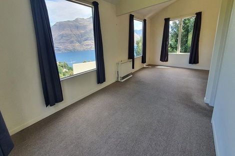 Photo of property in 32b Dart Place, Fernhill, Queenstown, 9300