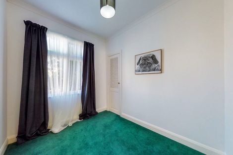 Photo of property in 3a Linwood Way, Island Bay, Wellington, 6023