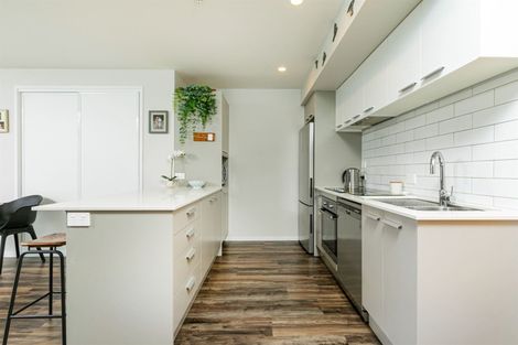 Photo of property in 205/25 Bute Road, Browns Bay, Auckland, 0630