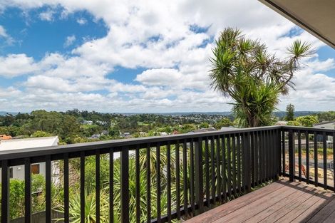 Photo of property in 1/38 Birkdale Road, Birkdale, Auckland, 0626