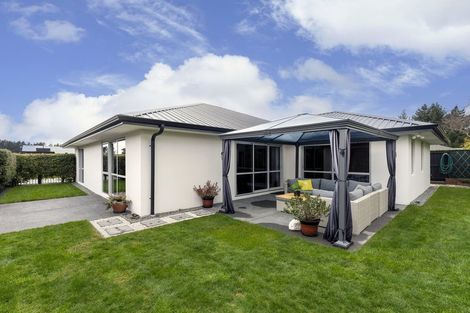 Photo of property in 14 Weruweru Street, Marshland, Christchurch, 8083