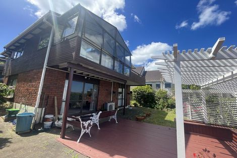Photo of property in 2/55 Aberdeen Road, Castor Bay, Auckland, 0620