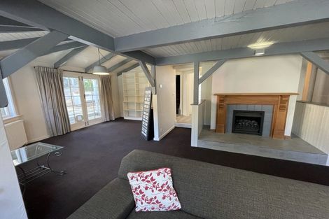 Photo of property in 8 Ascot Street, Thorndon, Wellington, 6011