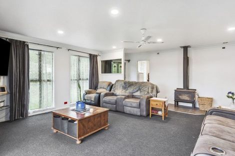 Photo of property in 36 Ruapehu Street, Paraparaumu, 5032