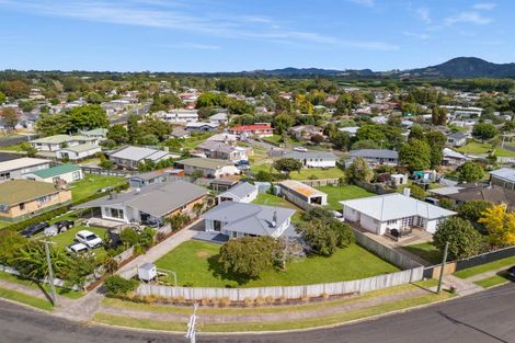 Photo of property in 6 Donovan Street, Te Puke, 3119