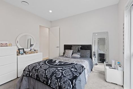 Photo of property in 39 Farranfore Road, Opaheke, Papakura, 2113