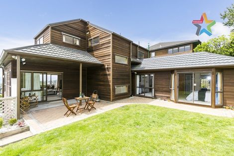 Photo of property in 18 Kilsyth Street, Karori, Wellington, 6012